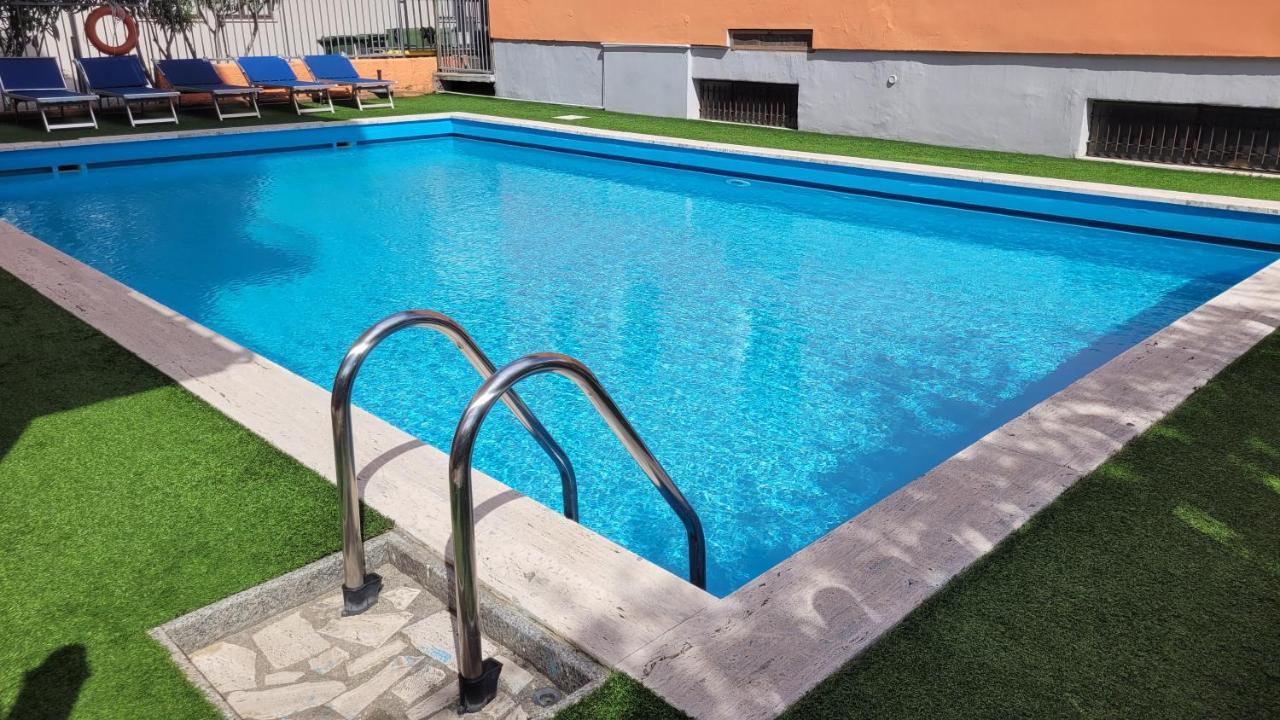 Albergo Villa Mimosa Torbole Sul Garda Exterior foto