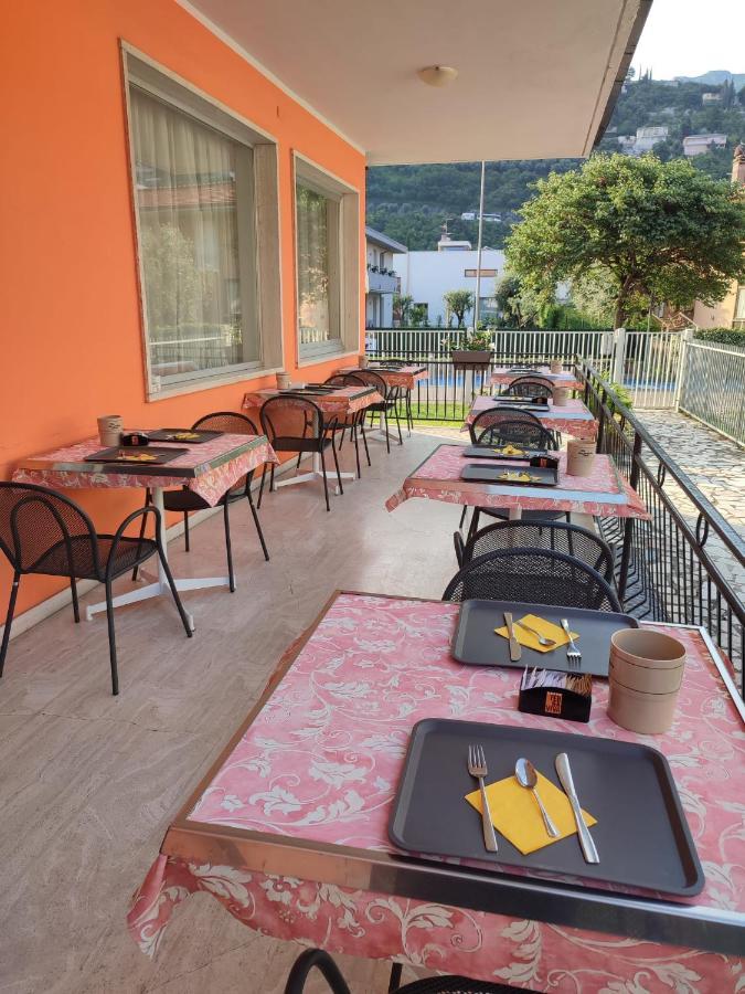 Albergo Villa Mimosa Torbole Sul Garda Exterior foto