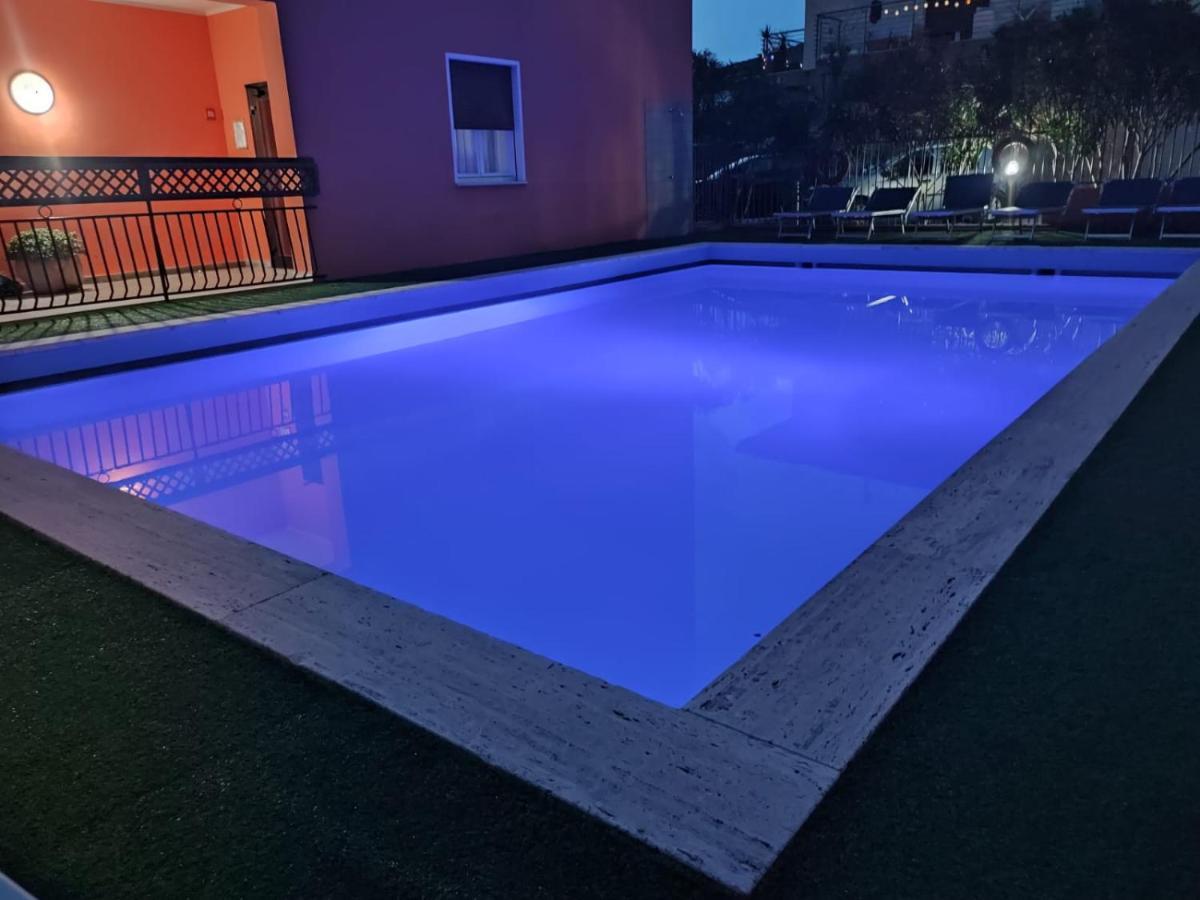 Albergo Villa Mimosa Torbole Sul Garda Exterior foto